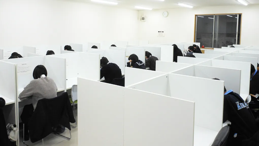 充実の「自立学習」環境