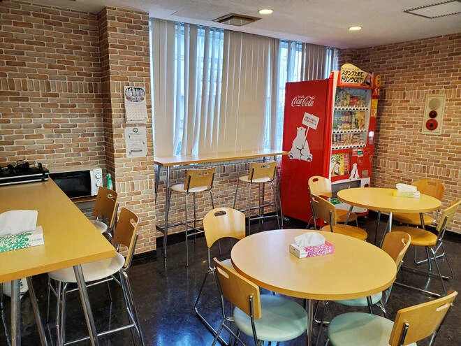 食事スペースもあります！