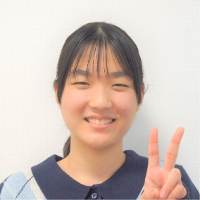 生徒の顔写真