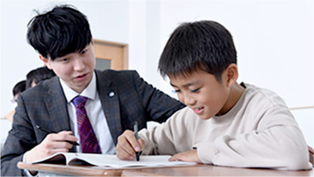 個別指導をしている正社員プロ教師