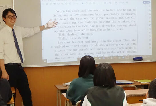 館林ハイスクールの正社員のプロ教師による英語の授業