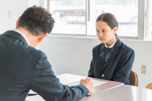 成績が上がらず悩んでいる生徒